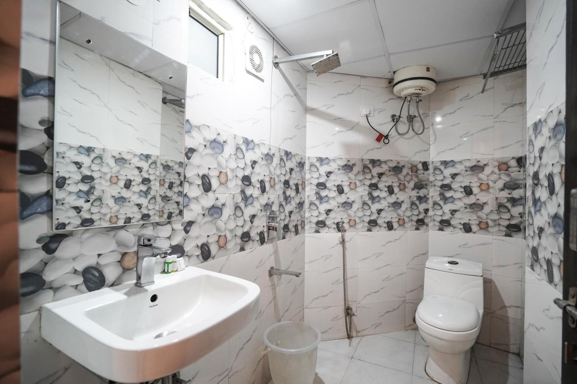 Hotel Happy Stay Delhi Airport 뉴델리 외부 사진
